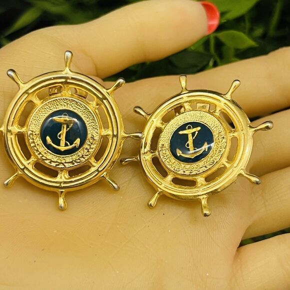 Vintage Nautical Earrings Steering Wheel Enamel Anchor Clip On Gold Beach 1115 - Picture 6 of 8